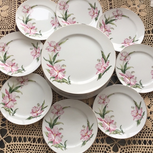 Welcome to 1916 Stanford Street! - Picture 5 of 13